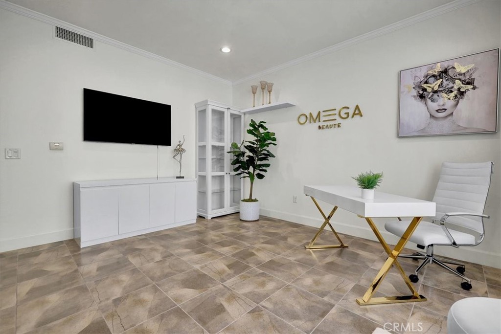 300 East 4th Street, Unit 103 Long Beach, CA 90802 - Photo 44 of 75