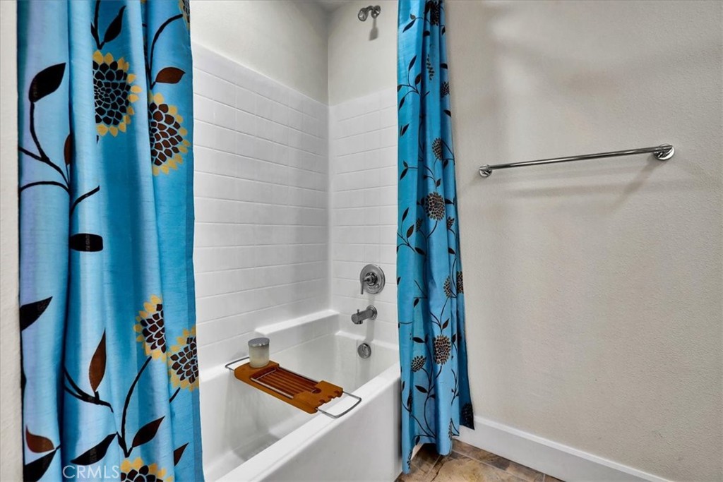 300 East 4th Street, Unit 103 Long Beach, CA 90802 - Photo 52 of 75