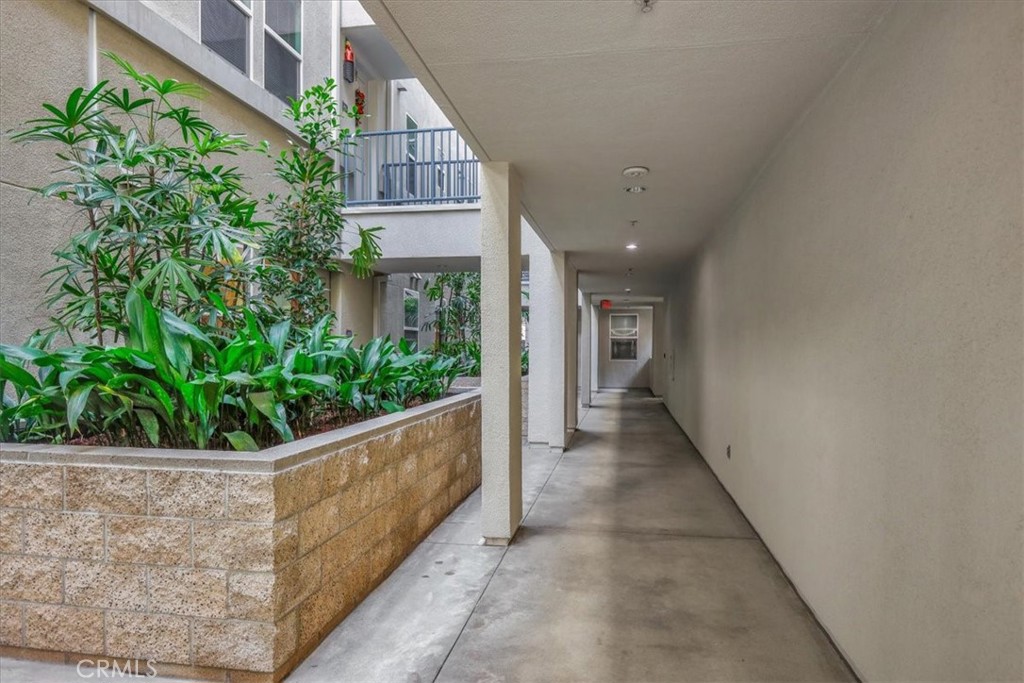 300 East 4th Street, Unit 103 Long Beach, CA 90802 - Photo 54 of 75