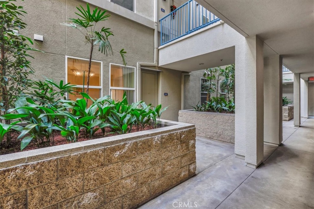 300 East 4th Street, Unit 103 Long Beach, CA 90802 - Photo 58 of 75