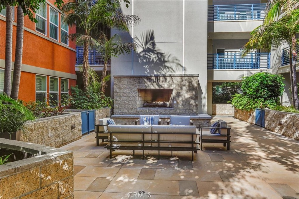 300 East 4th Street, Unit 103 Long Beach, CA 90802 - Photo 71 of 75