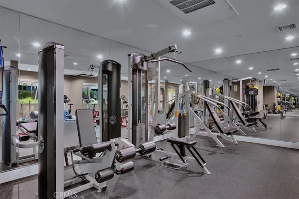 $748,000 | 300 East 4th Street, Unit 103, Long Beach, CA 90802