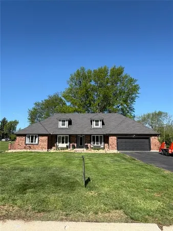 400 Appaloosa Drive, Raymore, MO 64083
