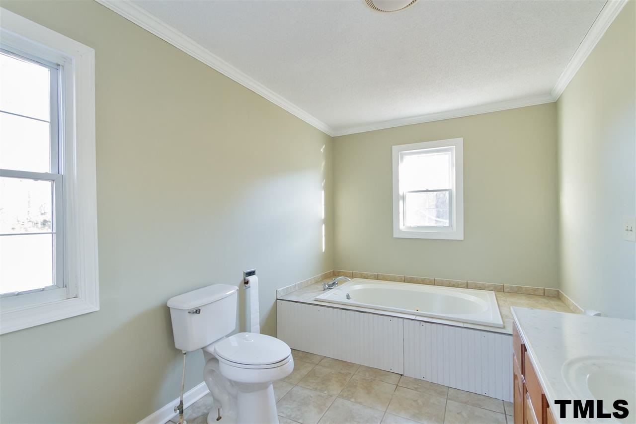 6114 Whitney Road Graham, NC 27253 - Photo 11 of 17 Gallery Image 11