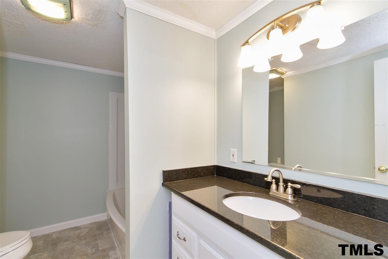 6114 Whitney Road Graham, NC 27253 - Photo 14 of 17 Gallery Image 14