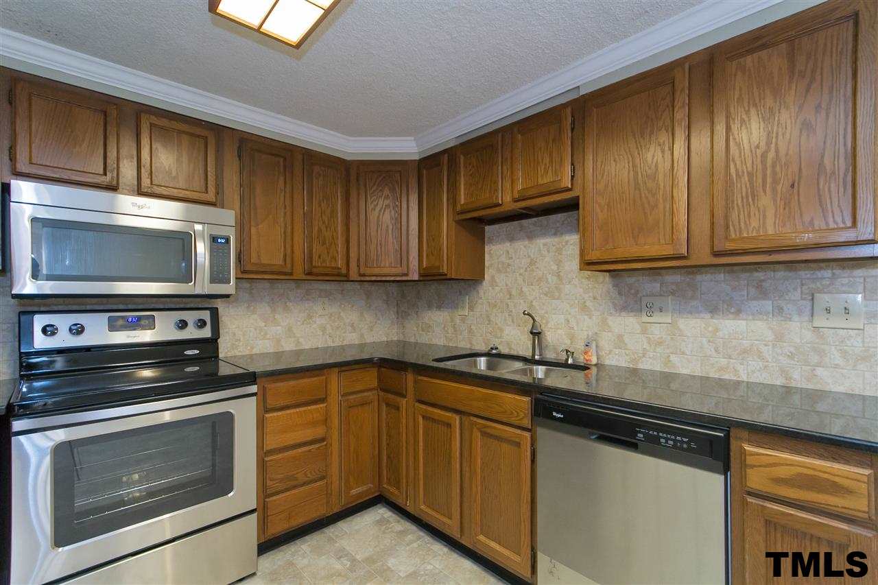 6114 Whitney Road Graham, NC 27253 - Photo 7 of 17 Gallery Image 7