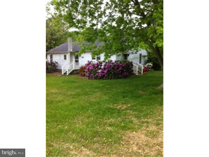 236 Stathems Neck Road Greenwich, NJ 08323 - Photo 1 of 1 Exterior Front