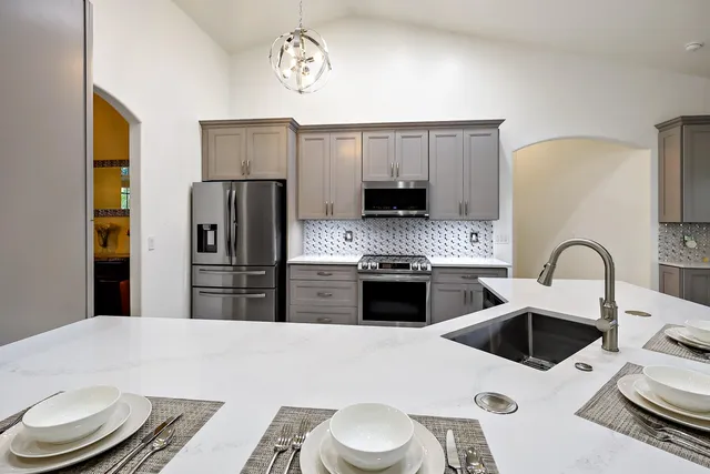 $550,000 | 6540 36th Place, Vero Beach, FL 32966