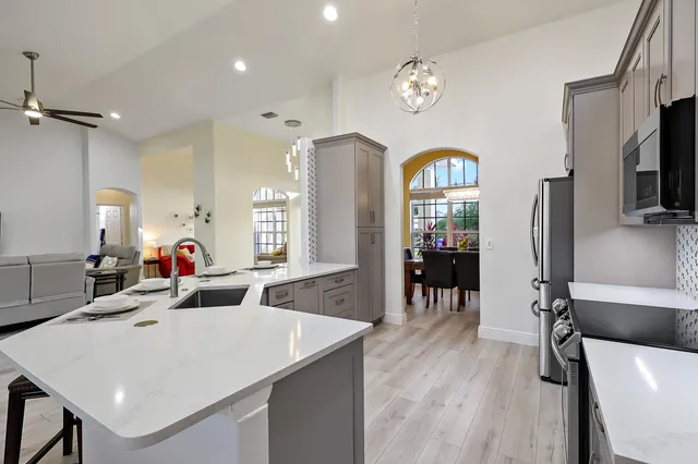 $550,000 | 6540 36th Place, Vero Beach, FL 32966