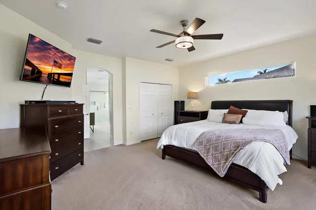 $550,000 | 6540 36th Place, Vero Beach, FL 32966