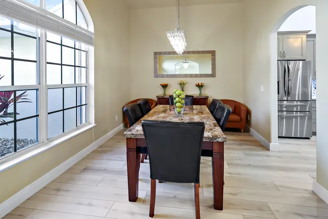 $550,000 | 6540 36th Place, Vero Beach, FL 32966