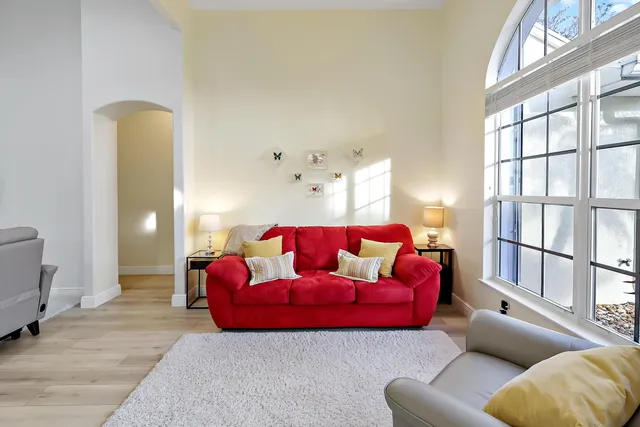 $550,000 | 6540 36th Place, Vero Beach, FL 32966