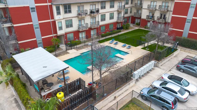$2,200 | 939 South Frio Street, Unit 2002, San Antonio, TX 78207