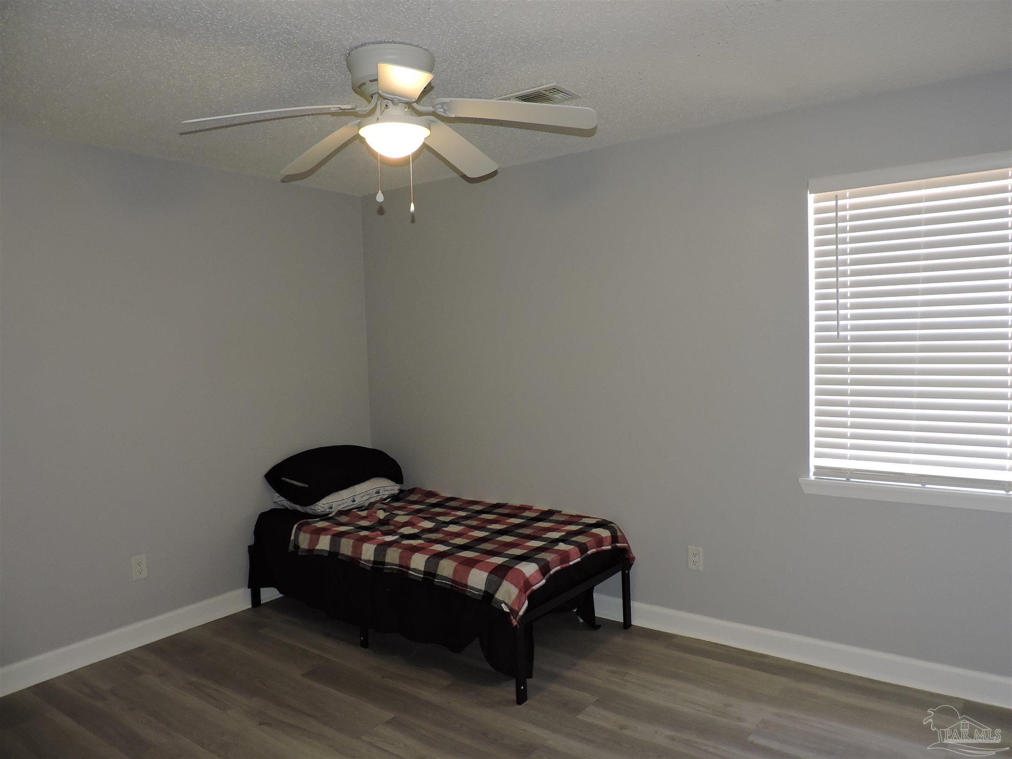 346 Quigley Road Pensacola, FL 32506 - Photo 10 of 24