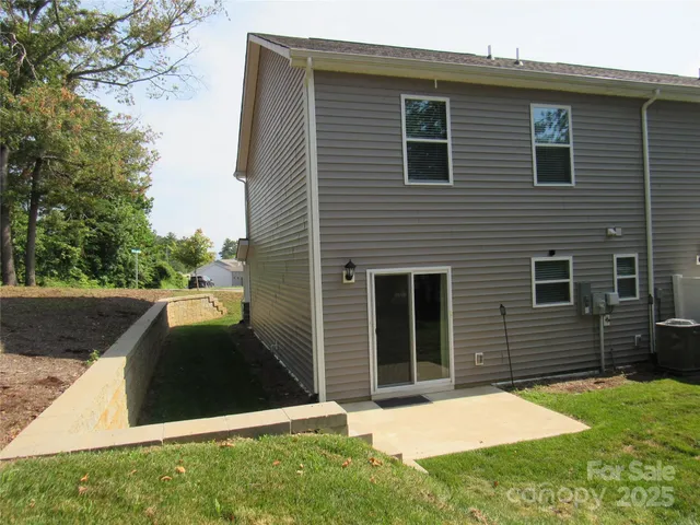 $341,500 | 103 Gregory Court, Weaverville, NC 28787