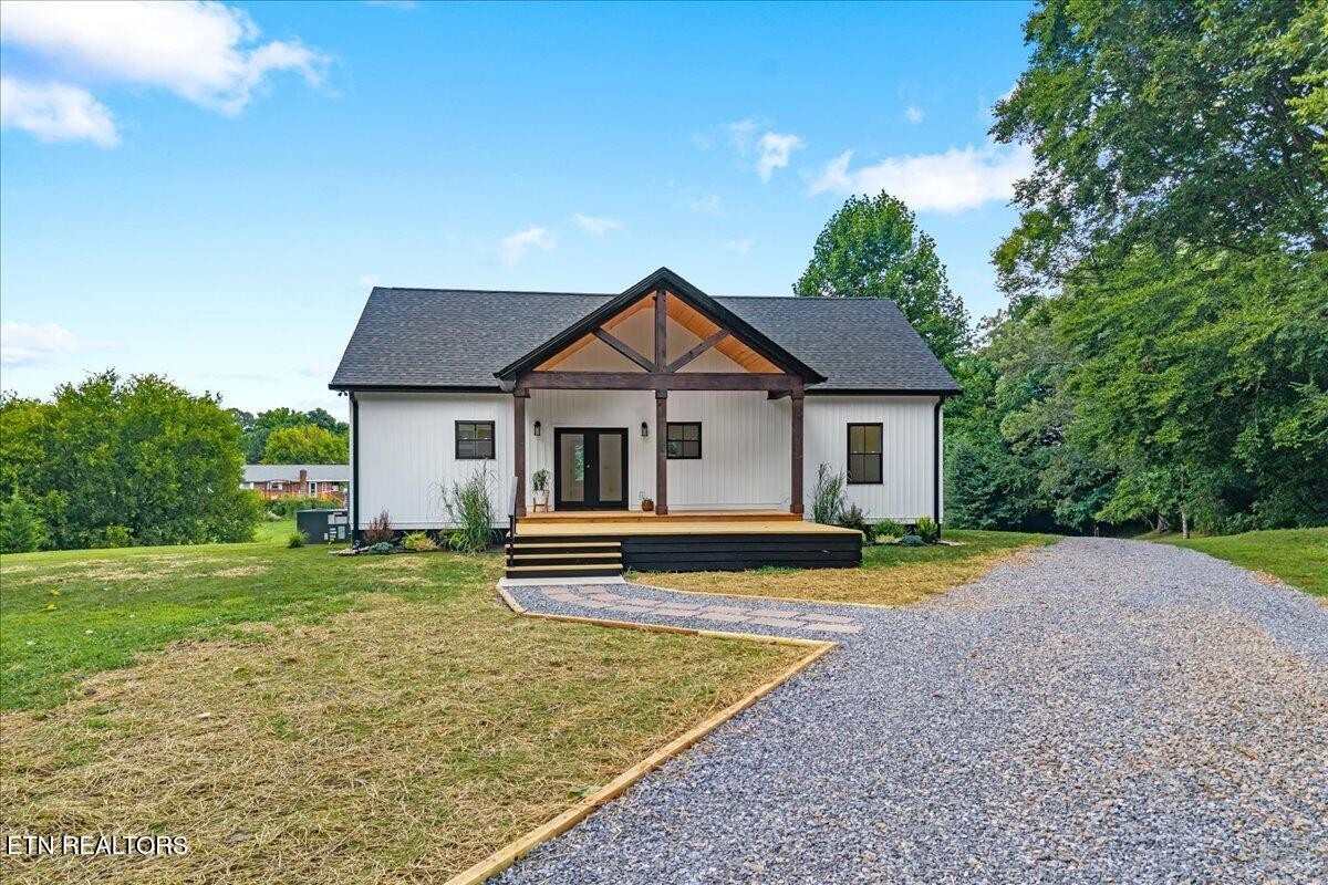 225 Summit Road Madisonville, TN 37354 - Photo 9 of 18