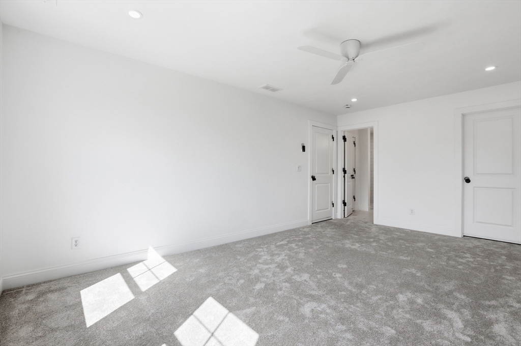 294 Salem Road Dracut, MA 01826 - Photo 20 of 33