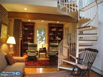 100 Blackthorn Road Wallingford, PA 19086 - Photo 9 of 12 Library
