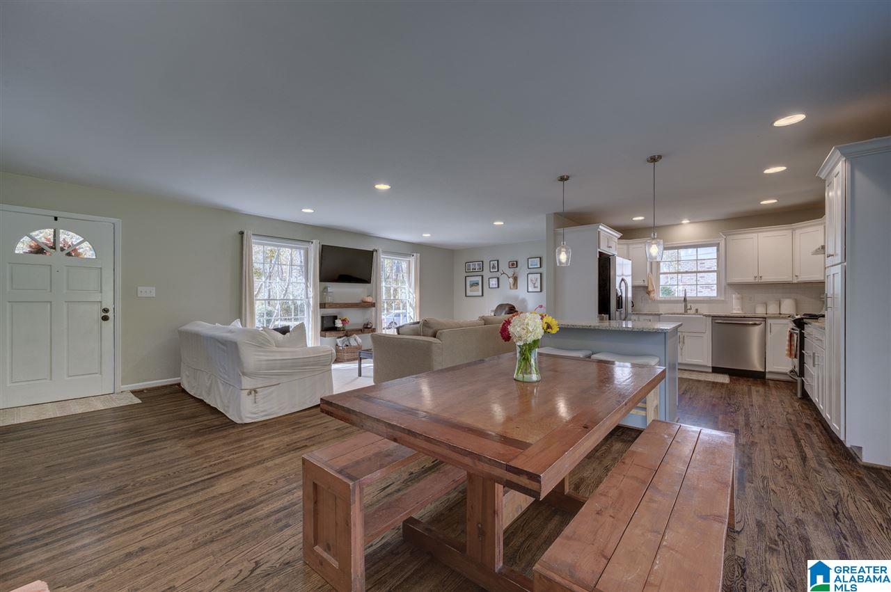 3309 Shallowford Road Vestavia Hills, AL 35216 - Photo 13 of 38