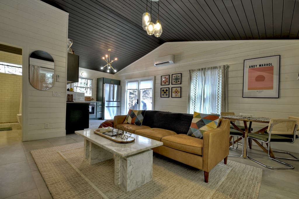 706 Laurel Ridge Drive Blue Ridge, GA 30513 - Photo 7 of 93 Gallery Image 7