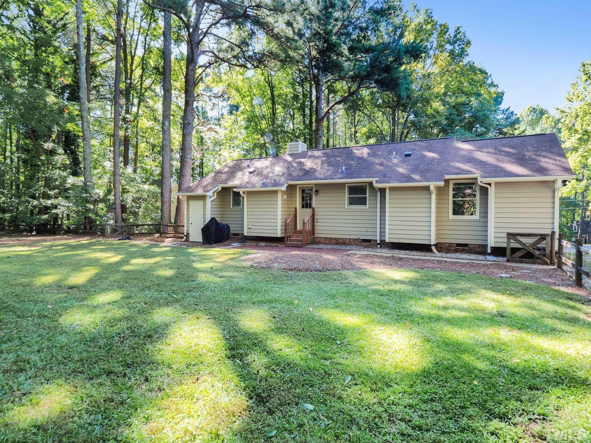 4212 Surry Ridge Circle Apex, NC 27539 - Photo 15 of 17 Gallery Image 15
