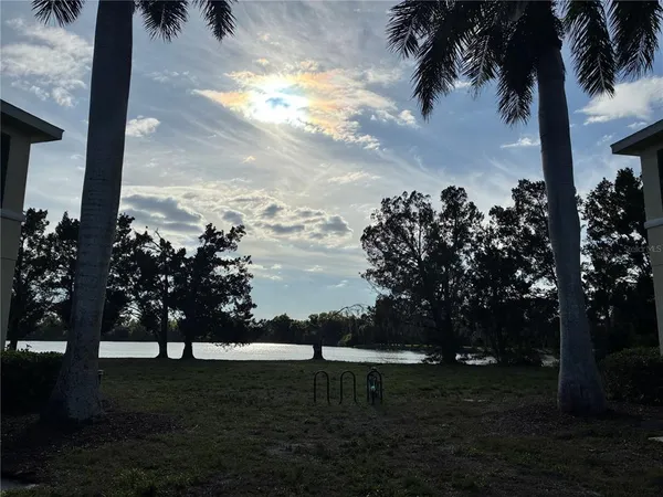 $2,200 | 360 Cape Harbour Loop, Unit 105, Bradenton, FL 34212