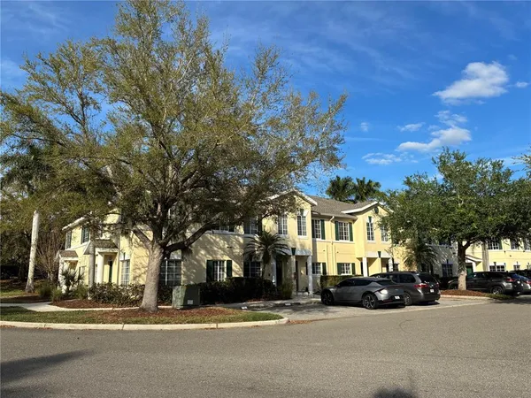 $2,200 | 360 Cape Harbour Loop, Unit 105, Bradenton, FL 34212