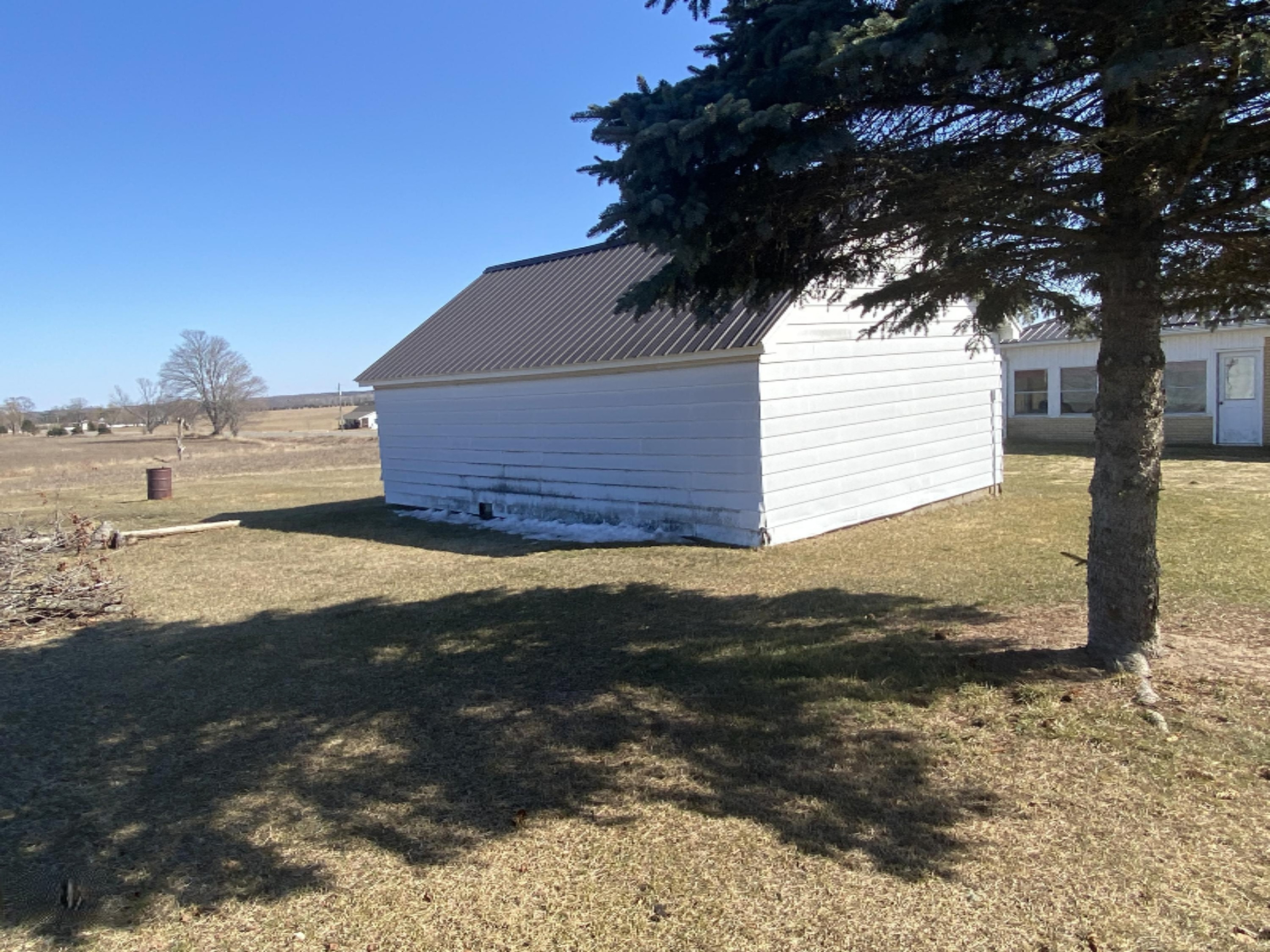 17944 Craft Road Hersey, MI 49639 - Photo 49 of 51 Pole barn