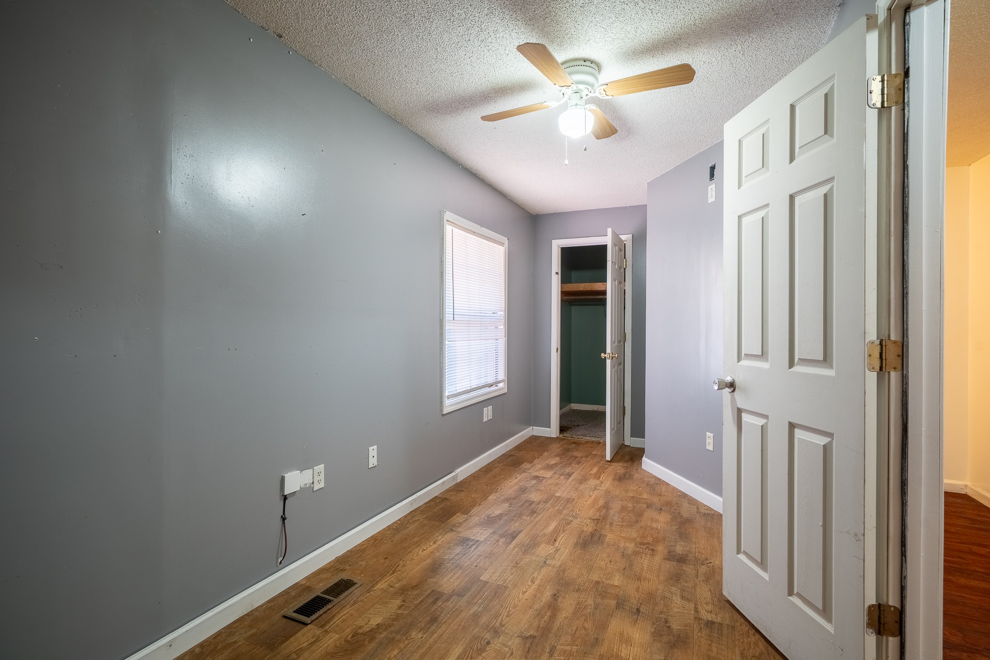 75 Buie Road Summertown, TN 38483 - Photo 11 of 27 en view interior of the house