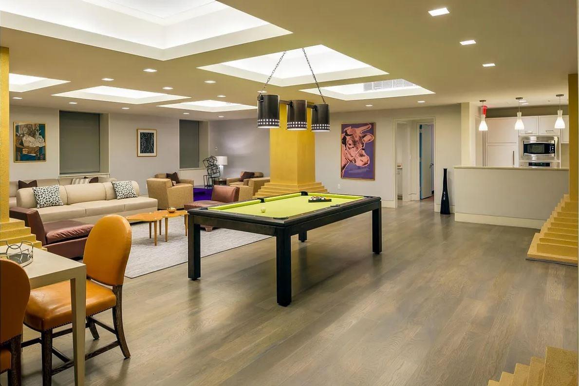 390 West End Avenue, Unit 2A Manhattan, NY 10024 - Photo 15 of 27 a living room with furniture and a table