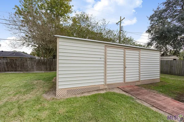 $221,500 | 25321 Fenner Street, Plaquemine, LA 70764