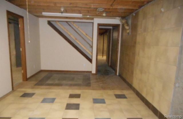 3565 Gregory Road Lake Orion, MI 48359 - Photo 36 of 39 DSCN3422.jpg