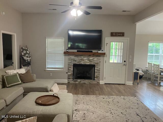 3065 Byhalia Road Hernando, MS 38632 - Photo 3 of 18 IMG_9807