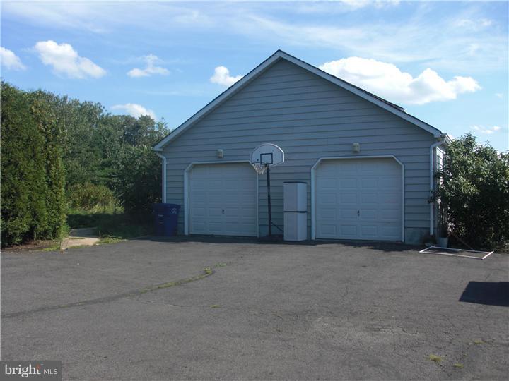 46 Sykesville Road Chesterfield, NJ 08515 - Photo 3 of 24 Gallery Image 3