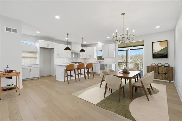 $795,000 | 1412 Northeast Ernest Way, Lee's Summit, MO 64086
