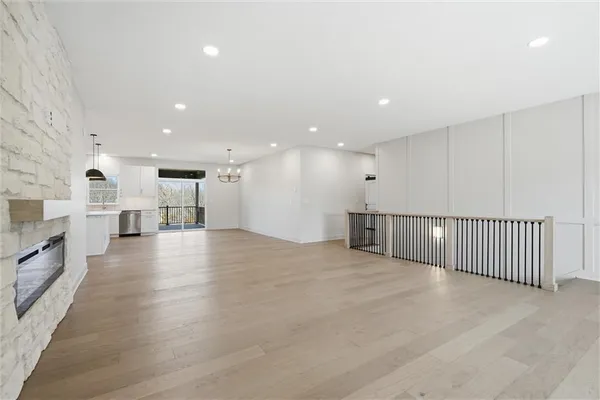 $795,000 | 1412 Northeast Ernest Way, Lee's Summit, MO 64086