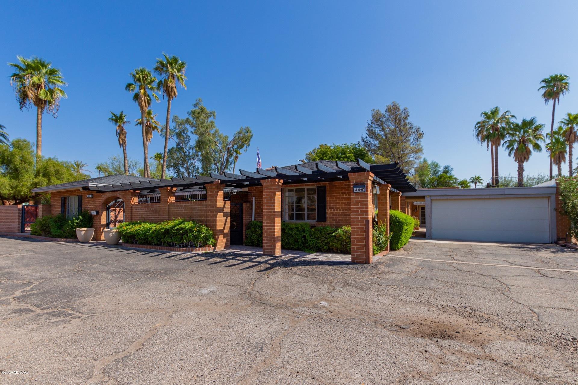 300 North Country Club Road Tucson, AZ 85716 - Photo 3 of 36