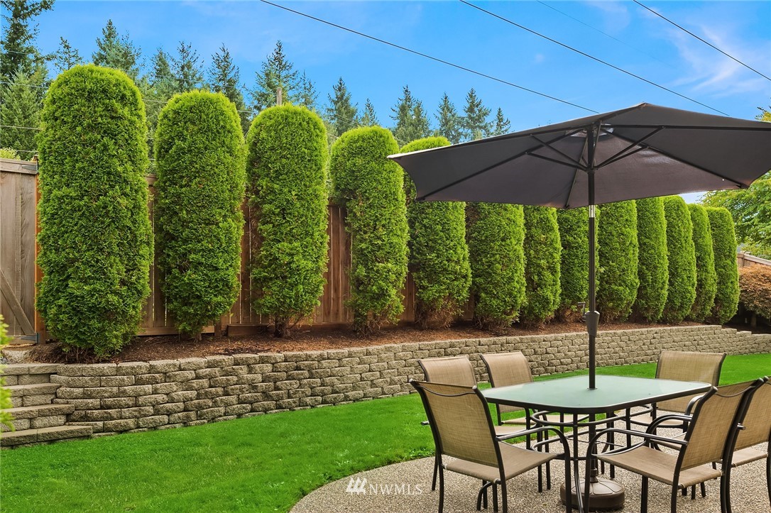 20205 29th Avenue Southeast Bothell, WA 98012 - Photo 8 of 39