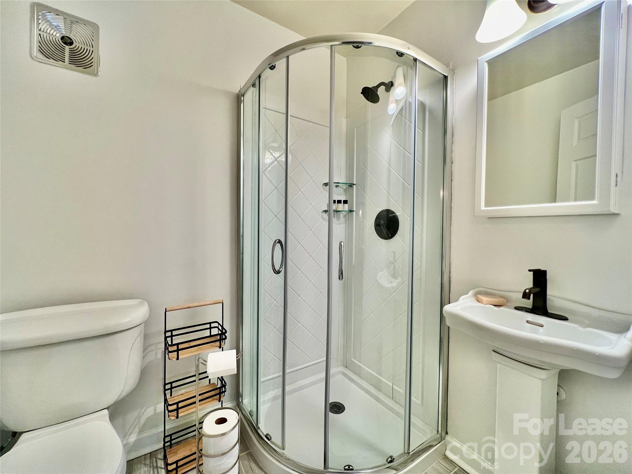 1323 Queens Road, Unit 417 Charlotte, NC 28207 - Photo 16 of 28