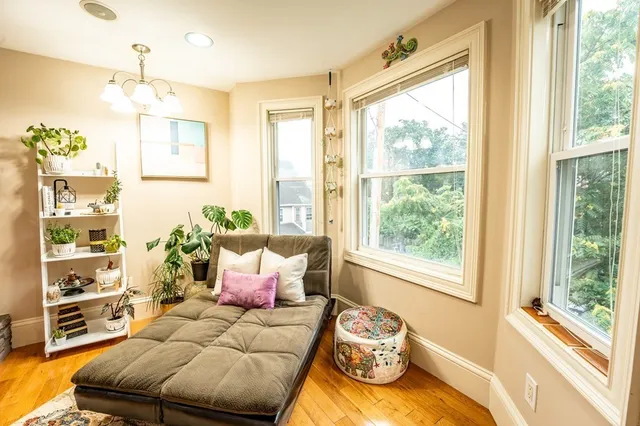 $3,600 | 15 Downer Court, Boston, MA 02122