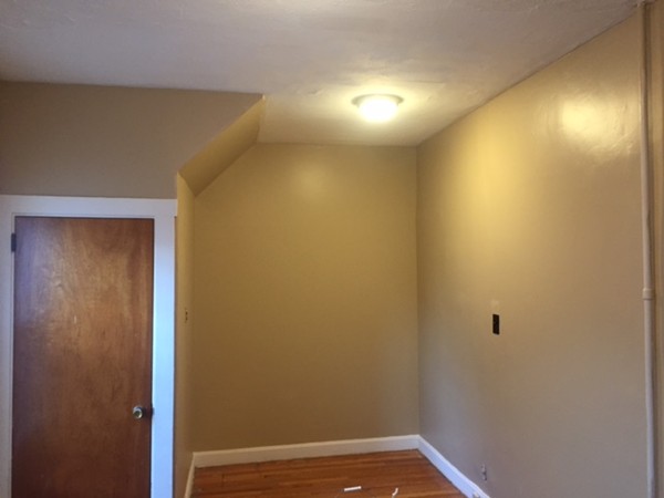 121 Cambridge Street Fall River, MA 02721 - Photo 8 of 12