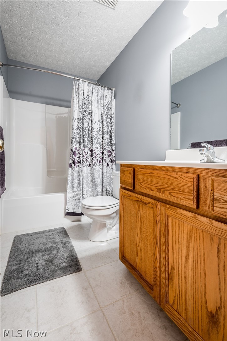 1947 Summerchase Road Northeast Canton, OH 44721 - Photo 28 of 33 Bathroom 2