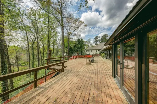 $1,595,000 | 378 Hillside Drive Northwest, Atlanta, GA 30342