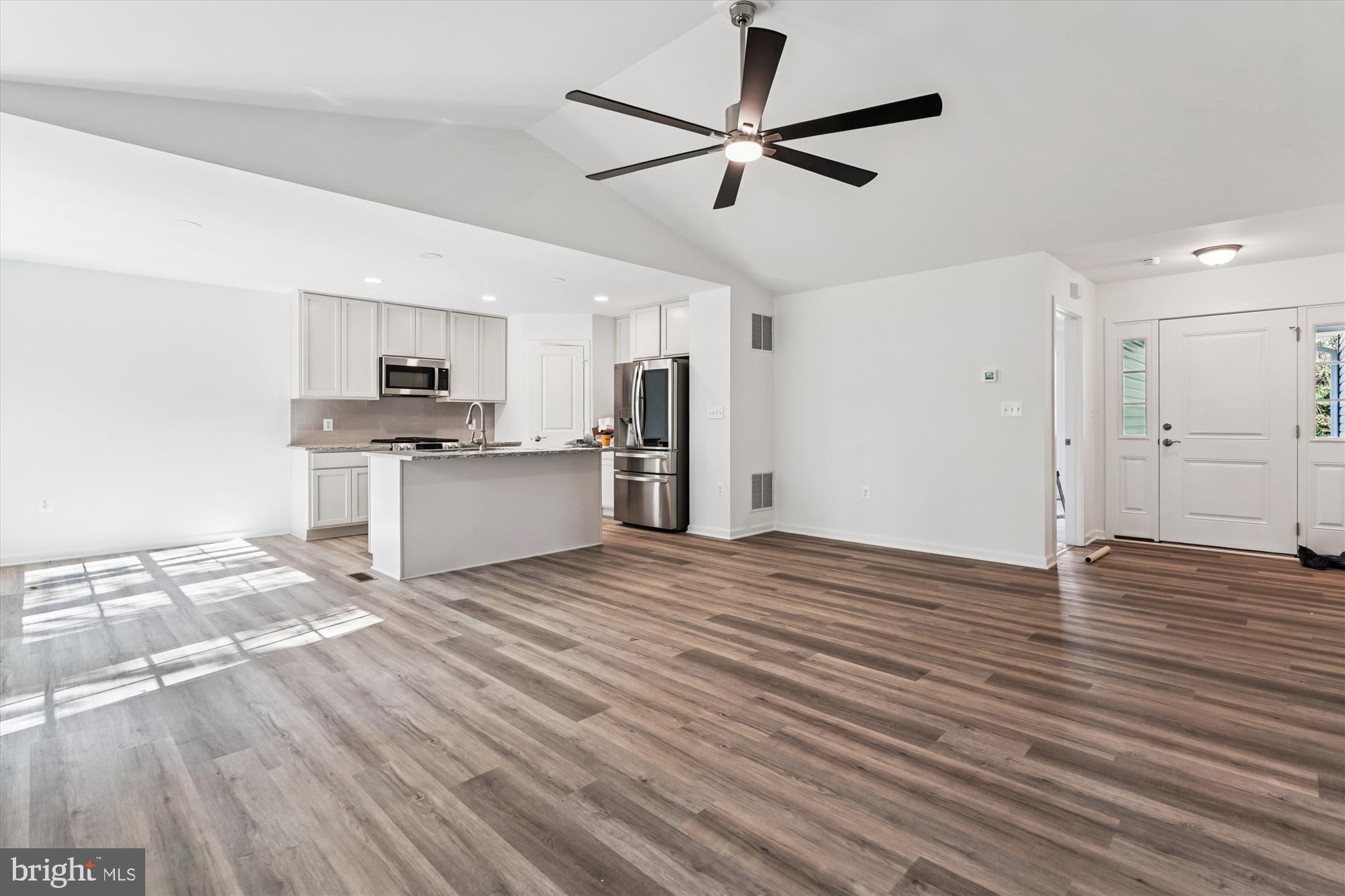 18342 Oak Shade Road Rixeyville, VA 22737 - Photo 39 of 67 Living Room