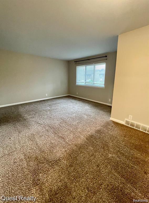 8401 18 18 Mile Road, Unit 45 Sterling Heights, MI 48313 - Photo 4 of 13