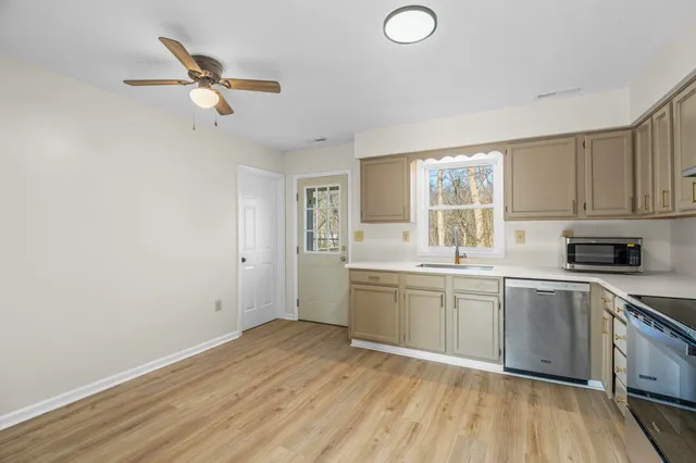 $275,000 | 328 Monument Drive, Staunton, VA 24401