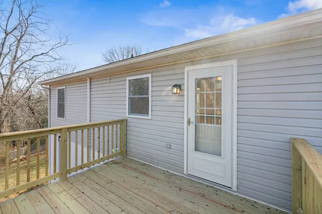 $275,000 | 328 Monument Drive, Staunton, VA 24401