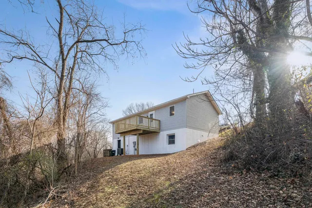 $275,000 | 328 Monument Drive, Staunton, VA 24401
