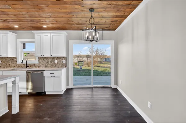 $314,900 | 325 East Battle Creek Street, Galesburg, MI 49053