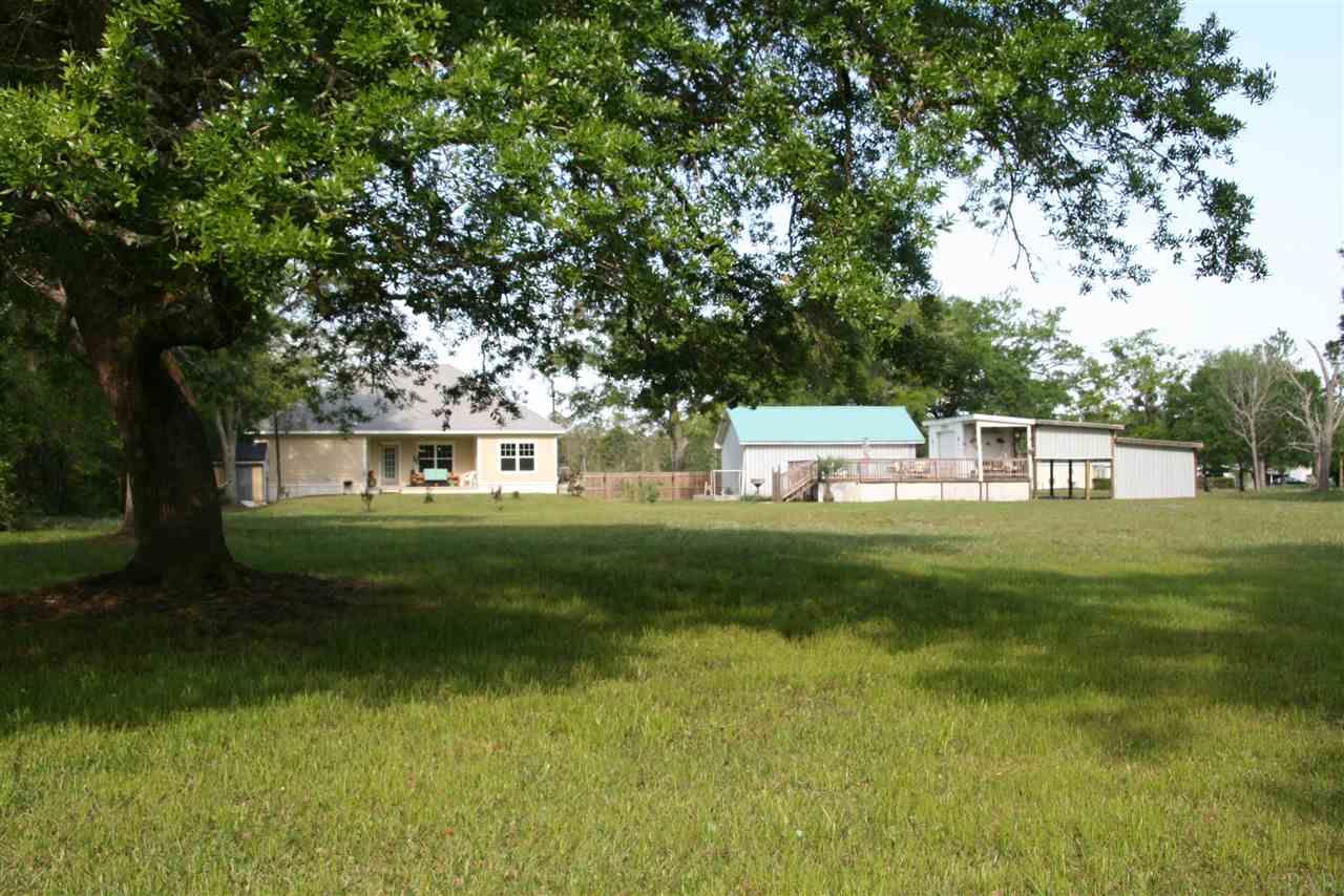 3304 Robinson Point Road Milton, FL 32583 - Photo 19 of 32